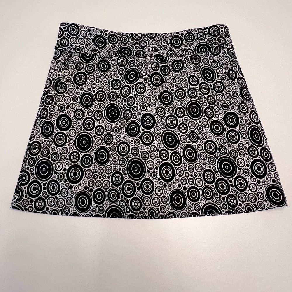 NWOT Eight Clovers Ladies Tennis Golf Pickleball Skort Stretch Pull Size 12 - Picture 8 of 11